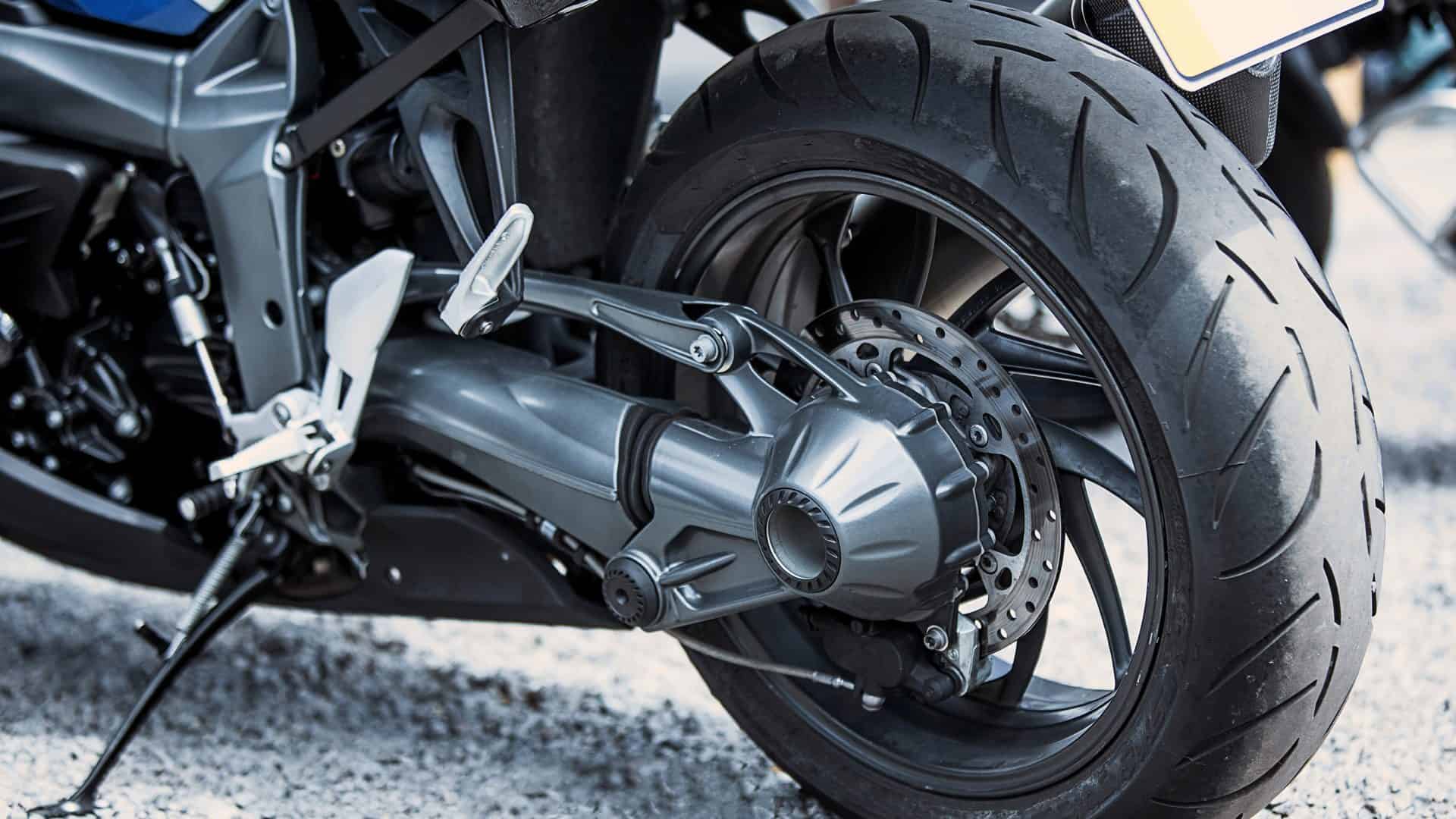 Pneu de moto