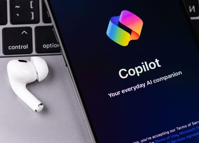 Como usar Copilot no WhatsApp