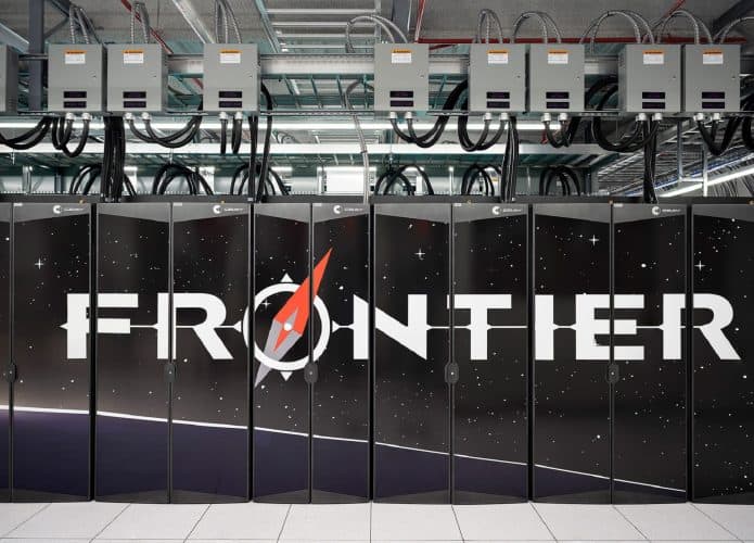foto do supercomputador frontier