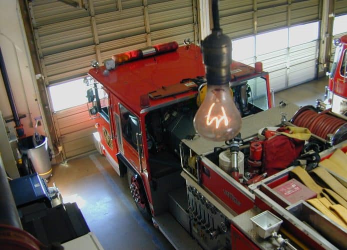 Lâmpada centenária no quartel de bombeiros