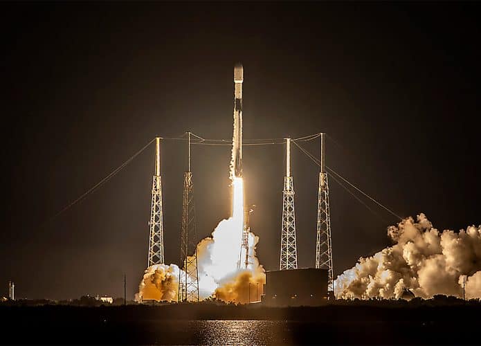 lancamento-falcon-9-starlink-695x500