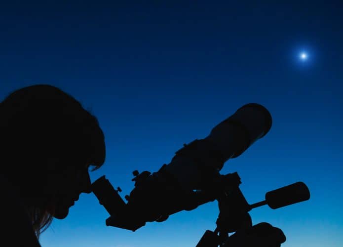 observacao-telescopio-695x500