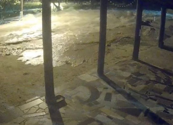 Avanço do tsunami