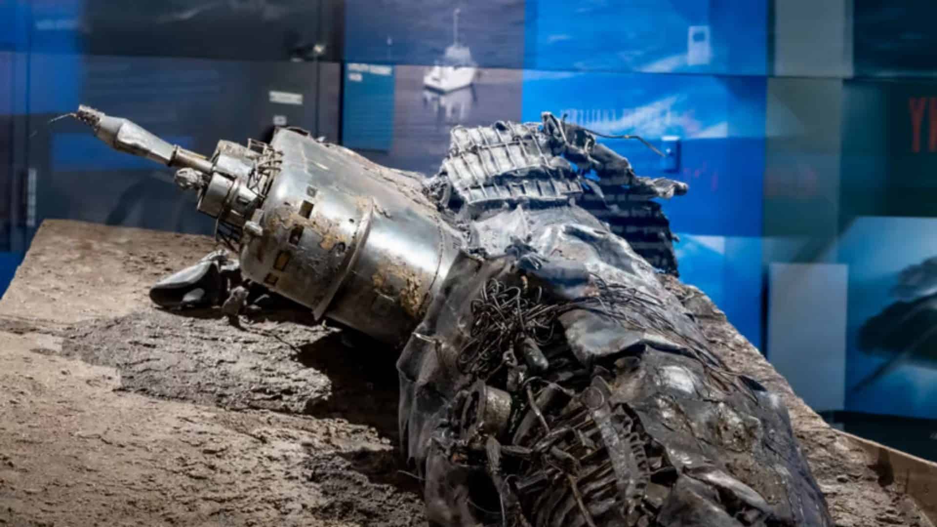 Modelo de submarino naufragado