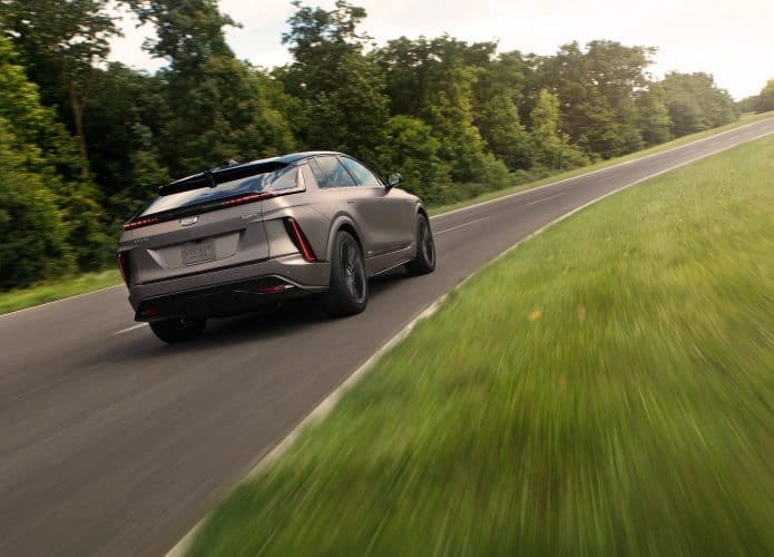 Elétrico SUV Lyriq-V da Cadillac