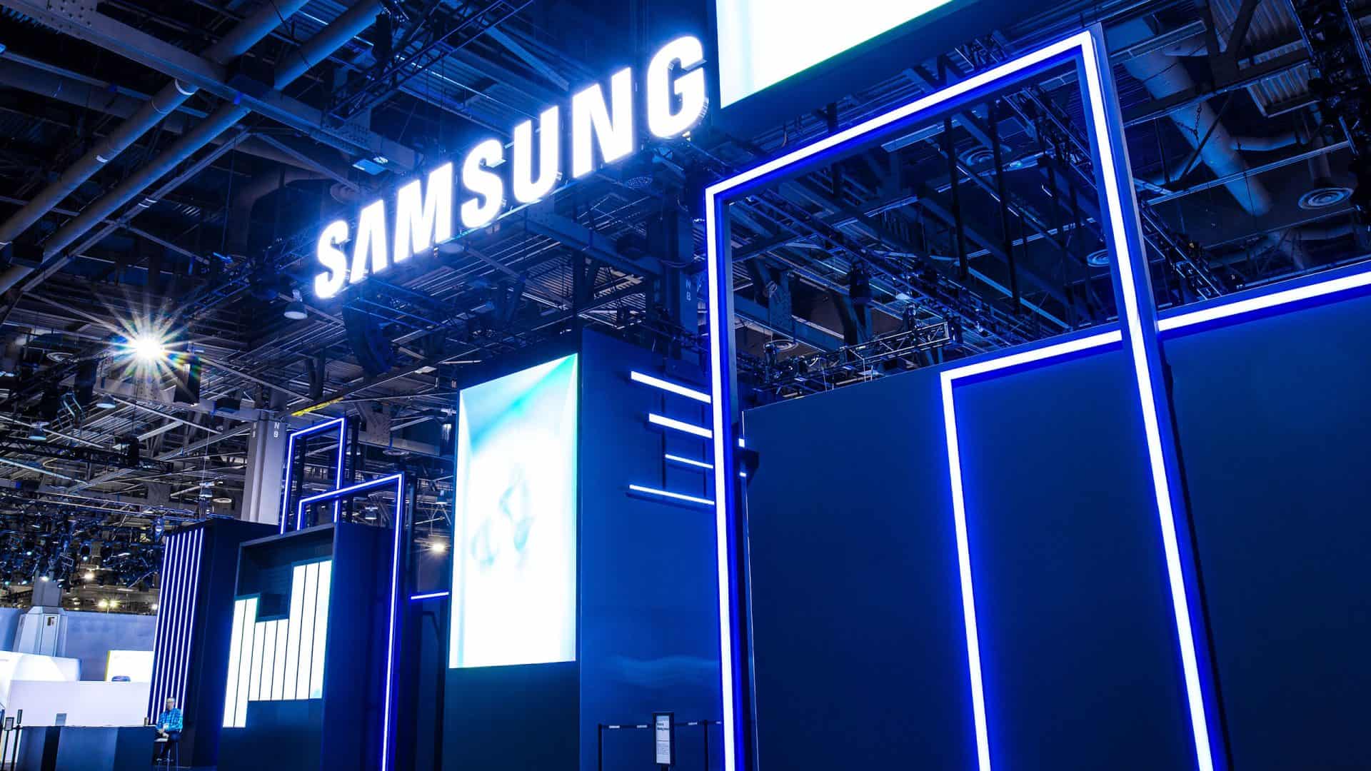 Estande da Samsung em neon