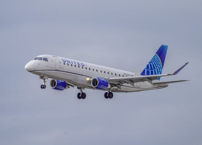 united-airlines-1-695x500