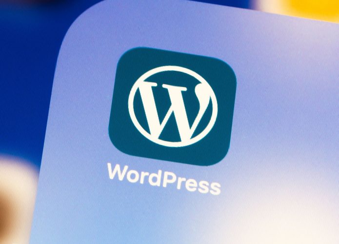 Atalho do app do WordPress na tela de um smartphone