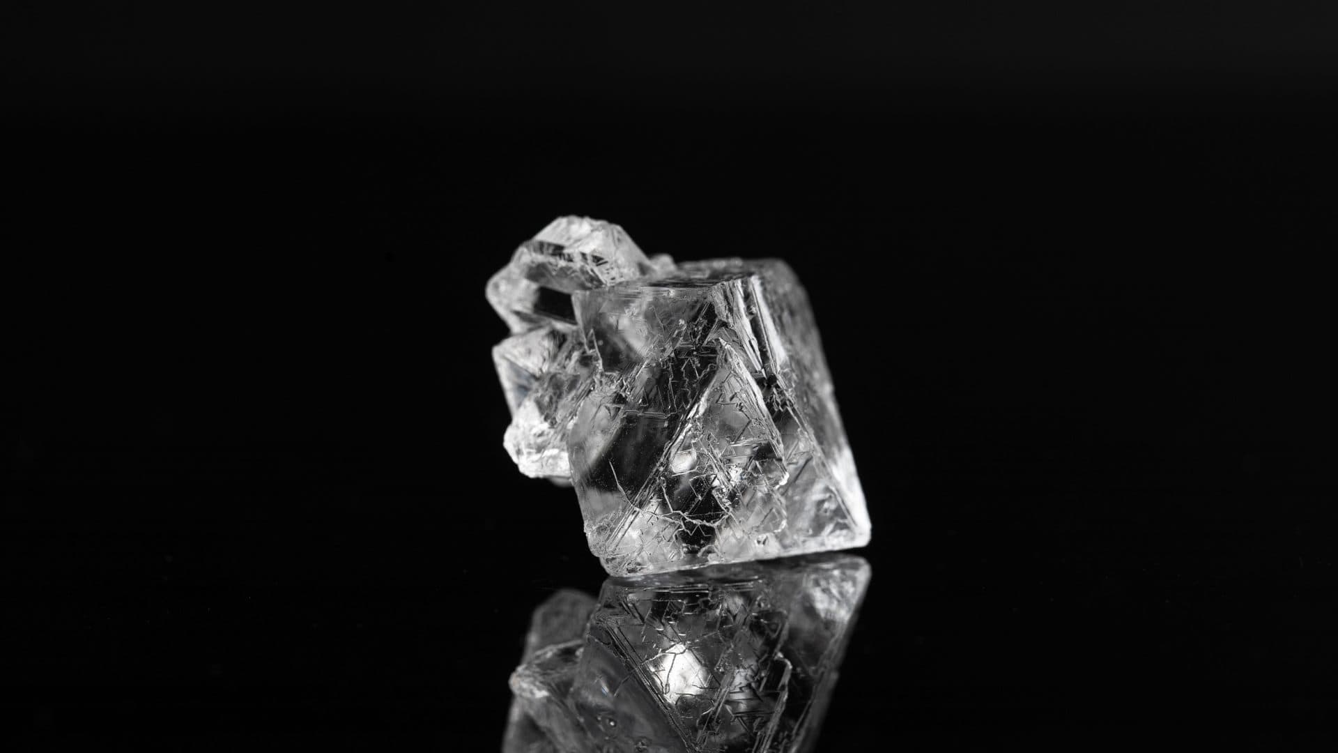 diamante-natural-bruto-1920x1080