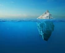 Iceberg com vista acima e abaixo da água