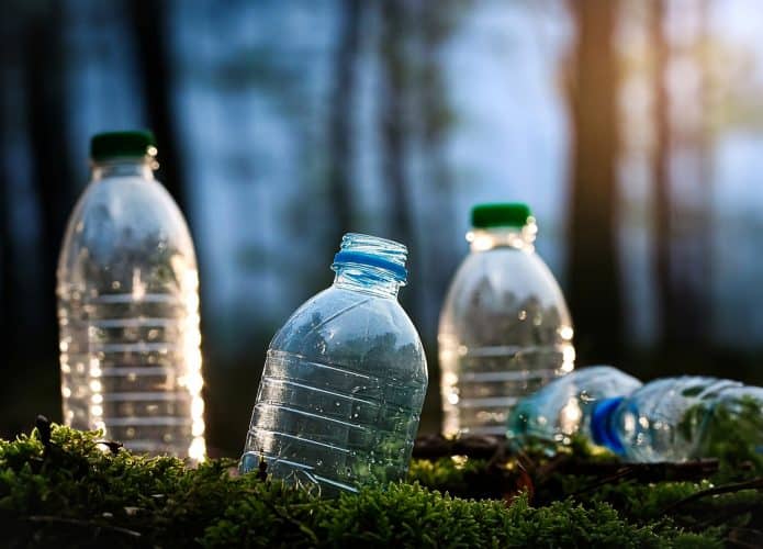 garrafas plásticas, reciclagem