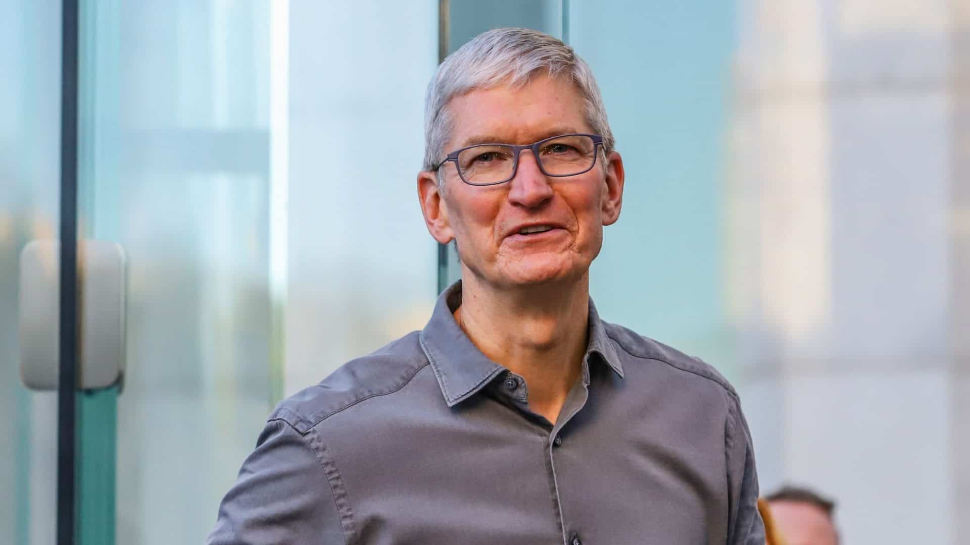 tim cook