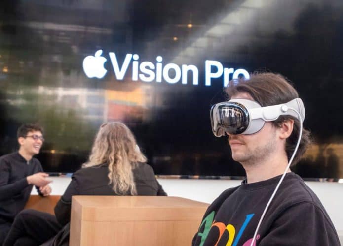 Pessoa usando o Apple Vision Pro
