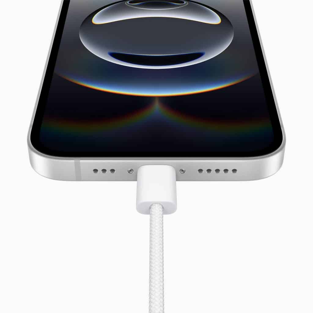 Cabo USB-C no iPhone 16e