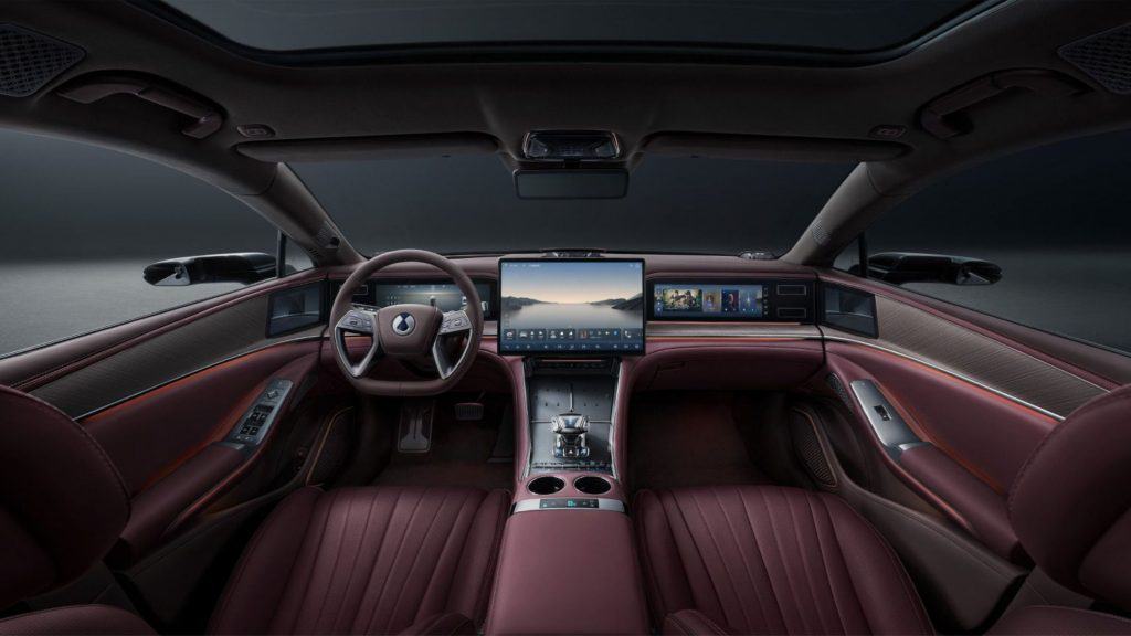 Interior do BYD Denza Z9 GT