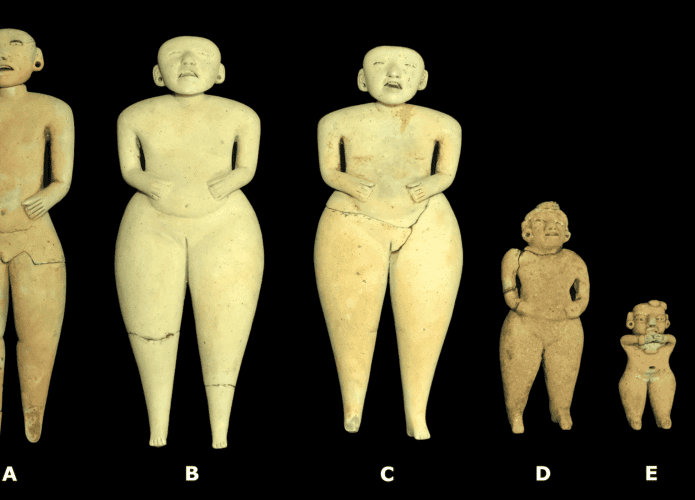Bonecos encontrados em El Salvador