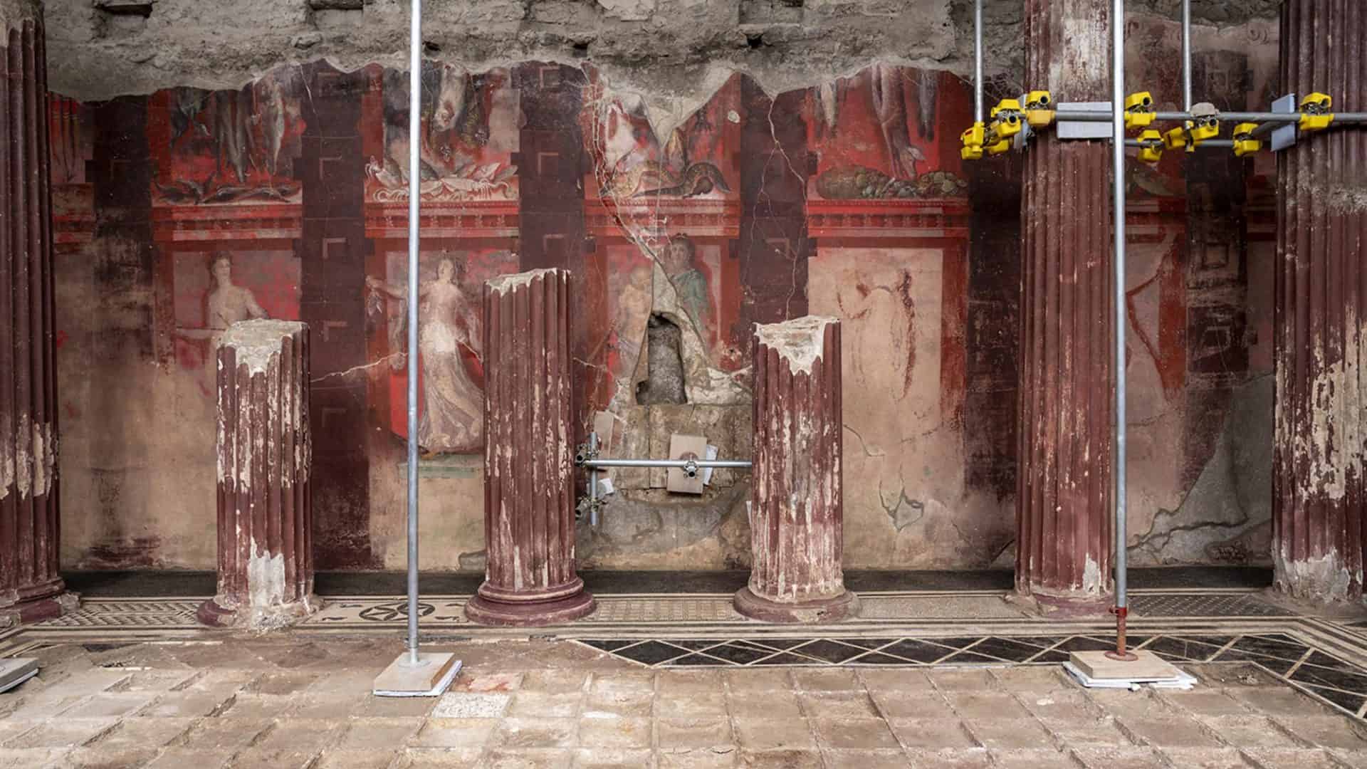 Afresco descoberto em Pompeia revela ritual a Dionísio