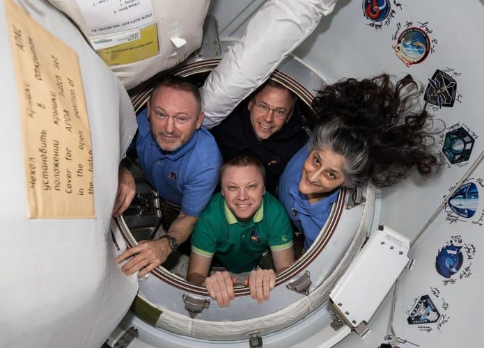Membros da SpaceX Crew-9