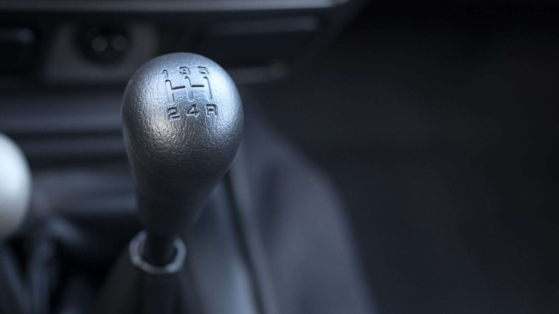 Cambio manual de um carro a combustível