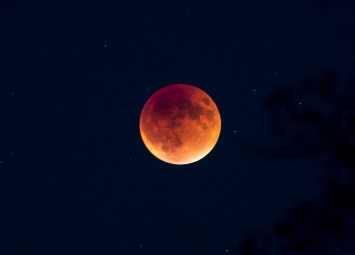 eclipse-lunar-695x500