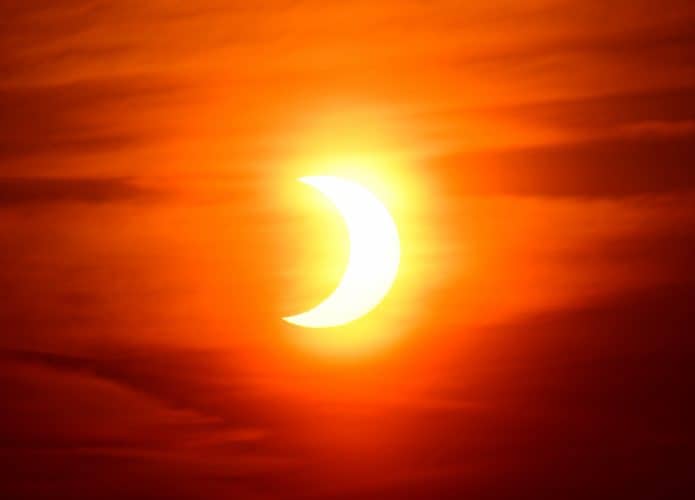 eclipse-solar-parcial-695x500