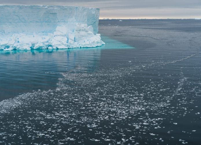iceberg-695x500