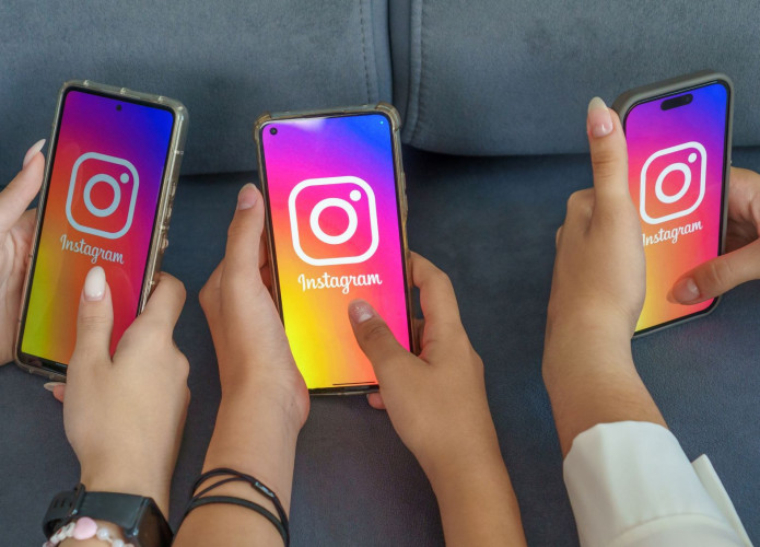 instagram