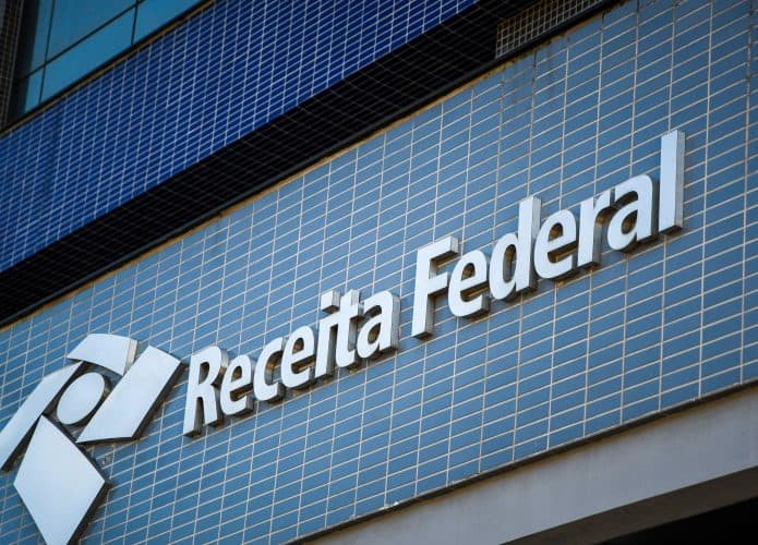 Fachada do prédio da Receita Federal