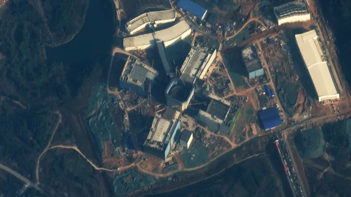 Imagem de satélite de grande projeto nuclear em Mianyang (China)