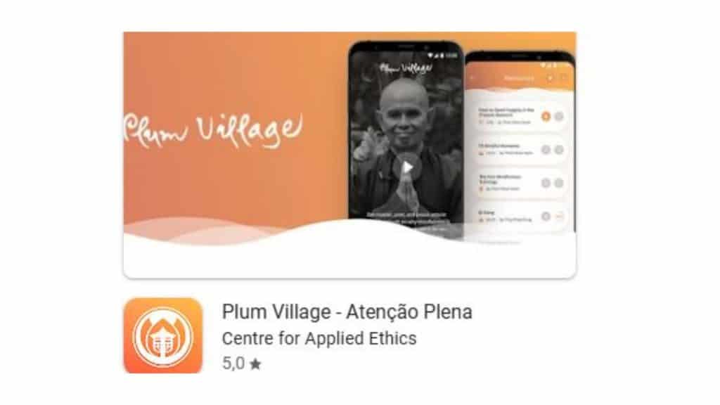 Print da imagem do app Plum Village no google Play/ Imagem com fundo laranja e smartphone com monge na tela.