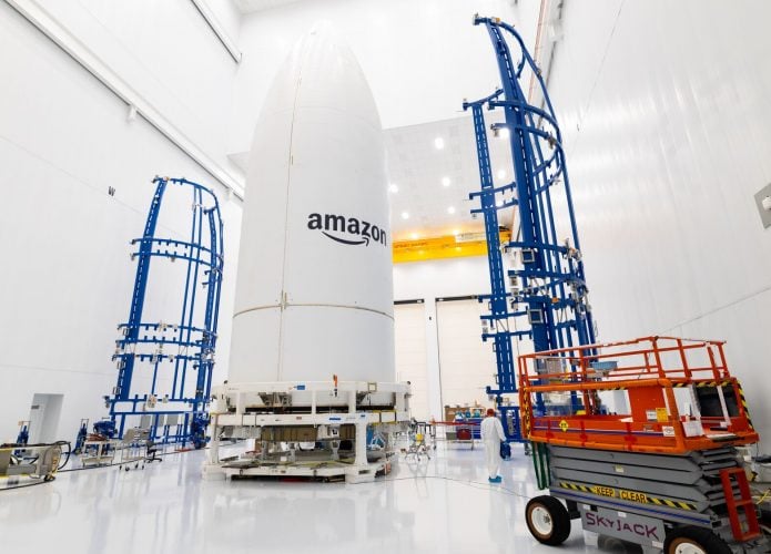 Carga de satlites Kuiper da Amazon