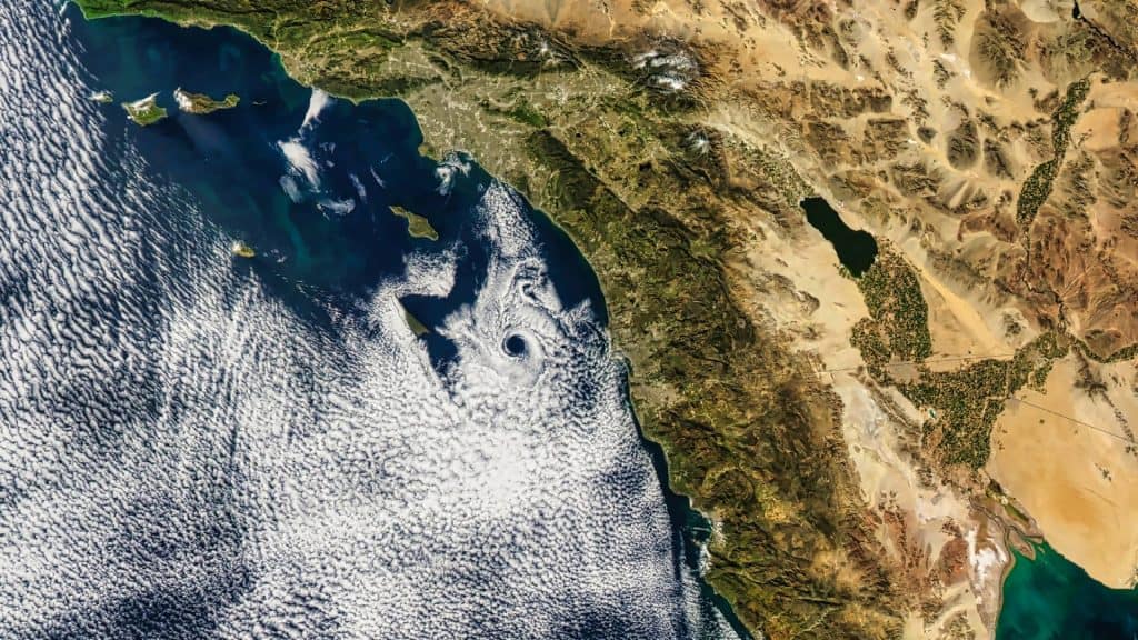 Vórtices Aquáticos das Ilhas de Catalina, ao largo da costa sul da Califórnia