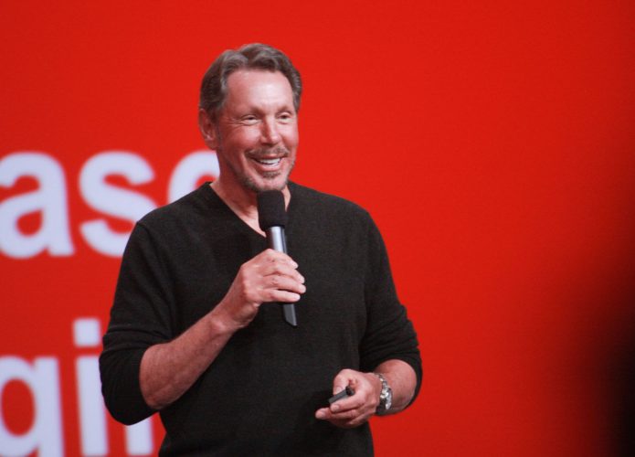 Larry Ellison, da Oracle, durante evento