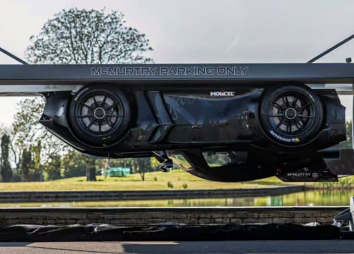 Carro que anda de ponta cabeça (Imagem: Reprodução/McMurtry)