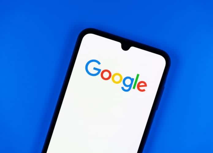 Logo do Google em um smartphone