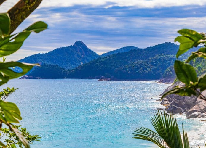 ilha-grande-1-695x500