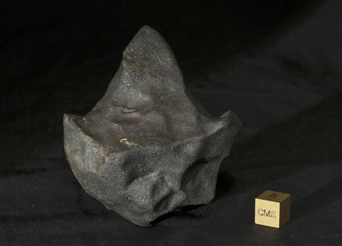 meteorito-bola-de-lama-695x500