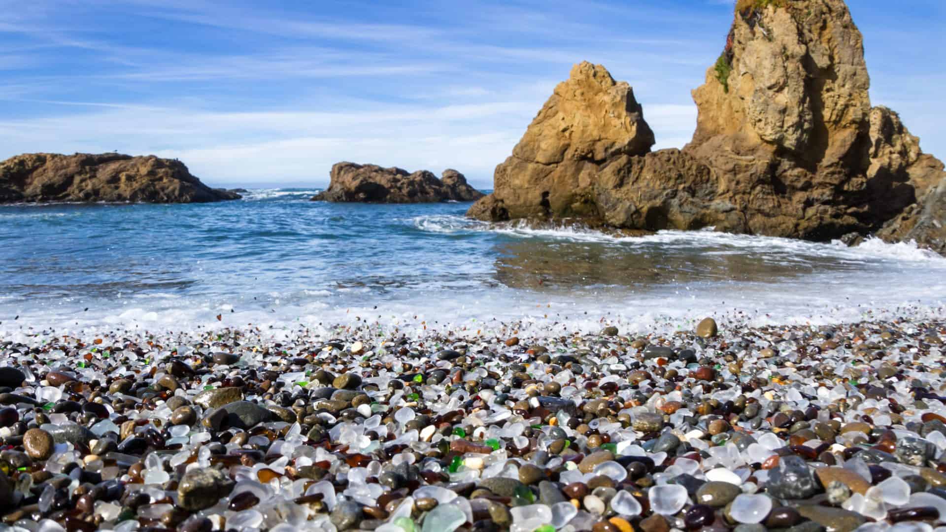 praia-de-vidro-1-1920x1080