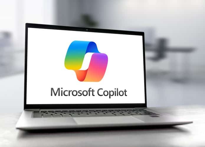 Logo do Microsoft Copilot em um notebook