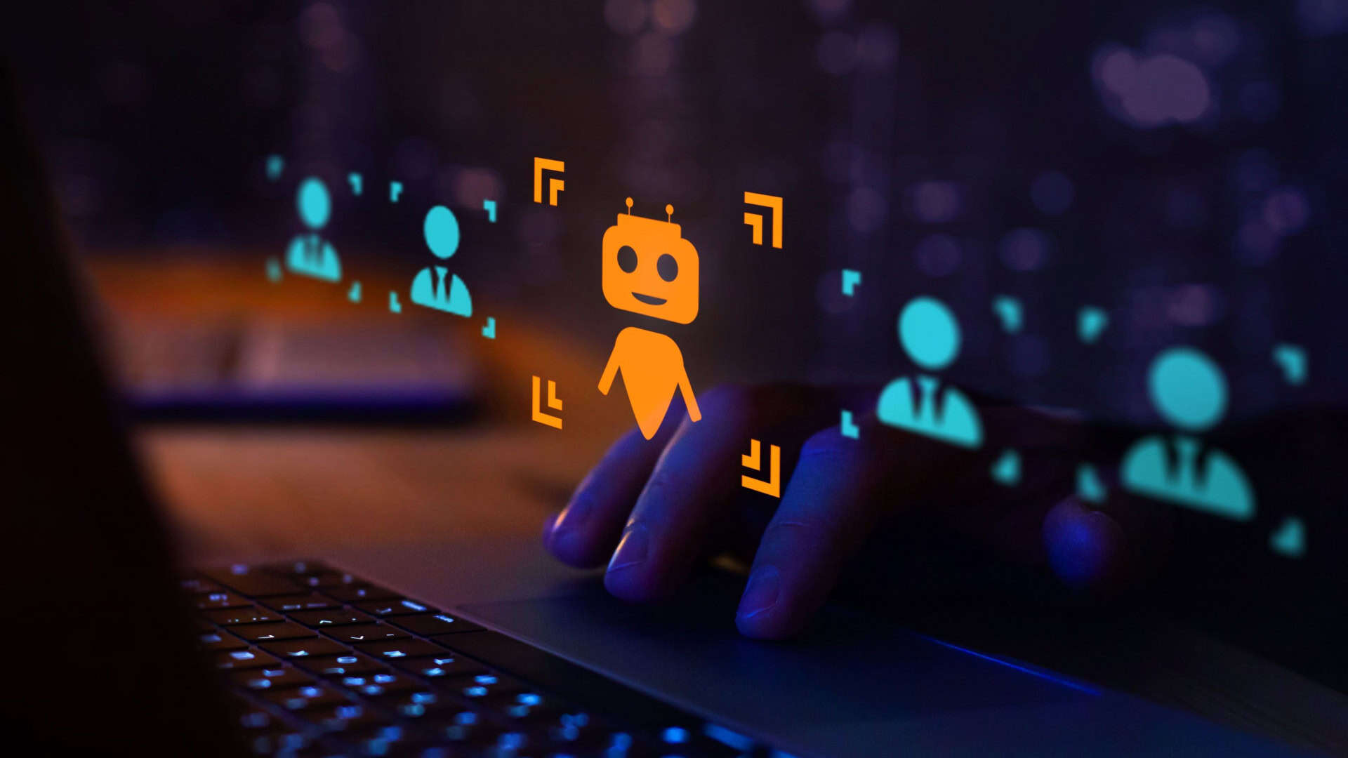 Montagem de foto de pessoa digitando em notebook com ilustração de holograma com ícones de pessoas e um robô no meio