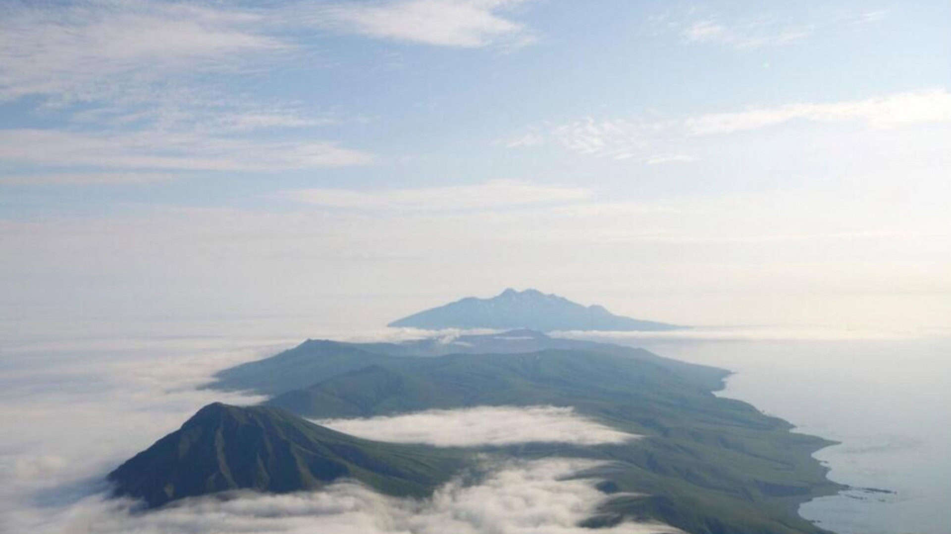 Vista aérea de ilha Simushir
