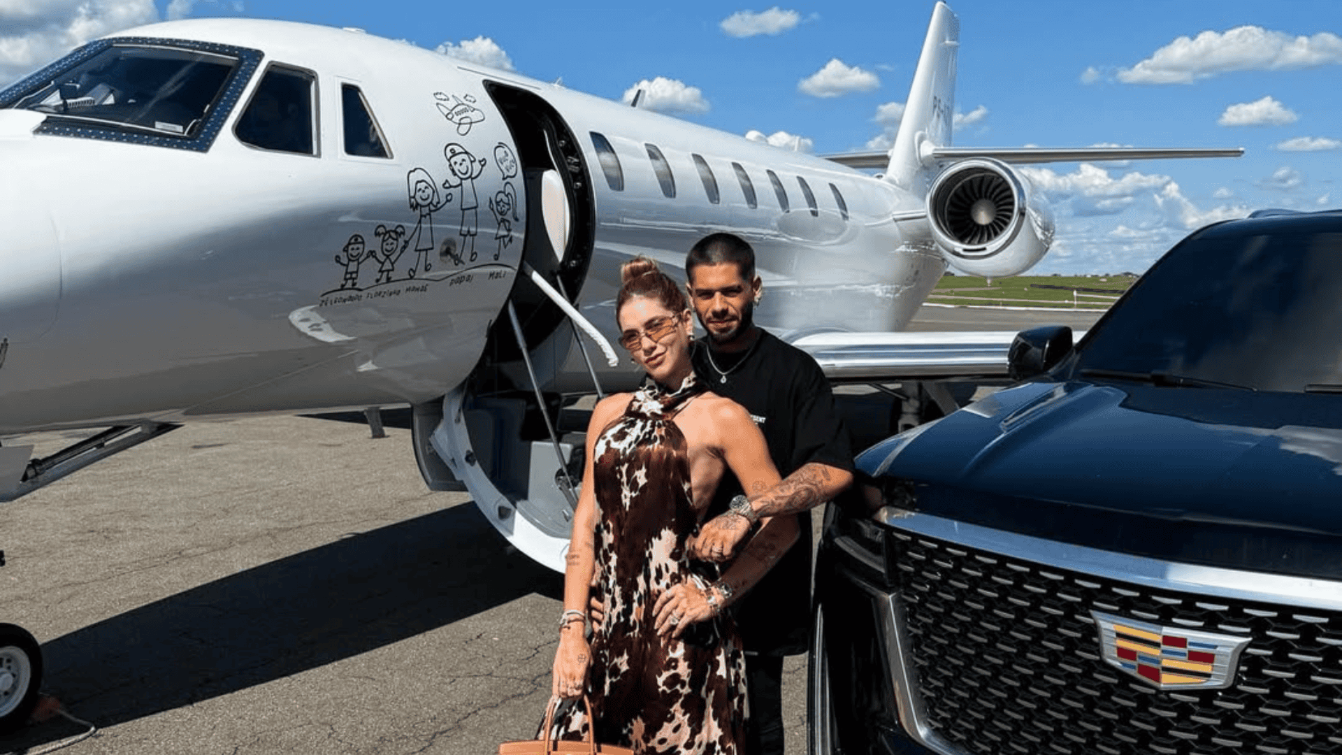 Jatinho e carro de Virginia Fonseca e Zé Felipe
