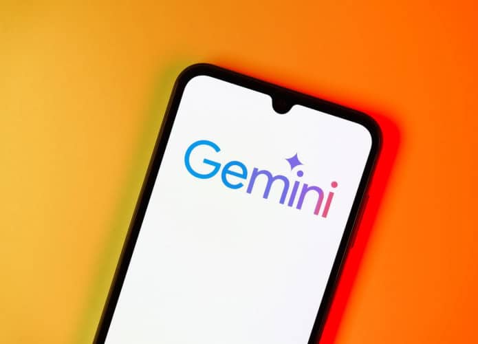 Logo do Gemini em um smartphone