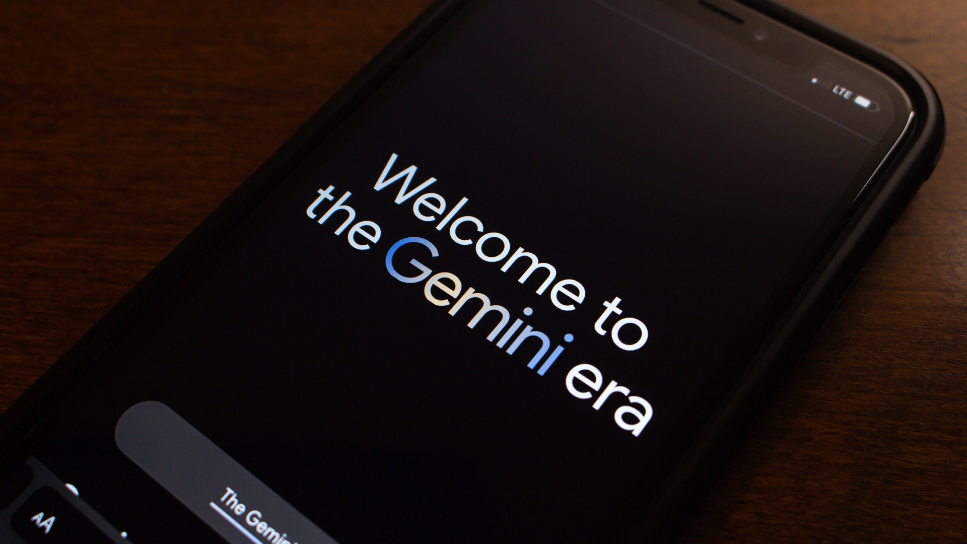 Tela de smartphone com os dizeres: 