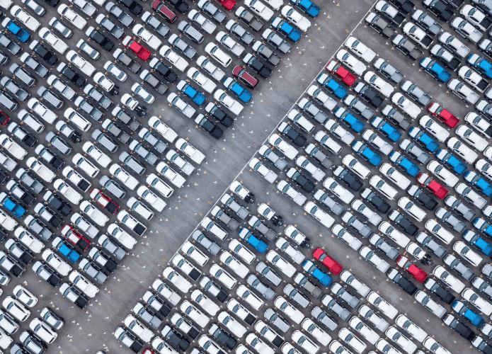 Diversos carros para leilão