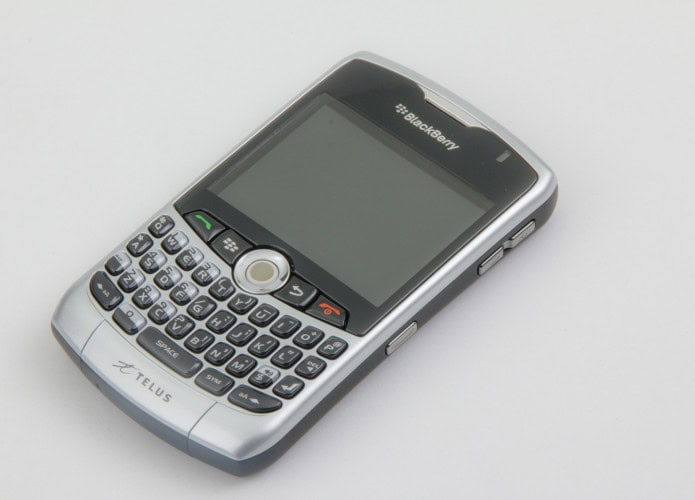 BlackBerry-1-695x500