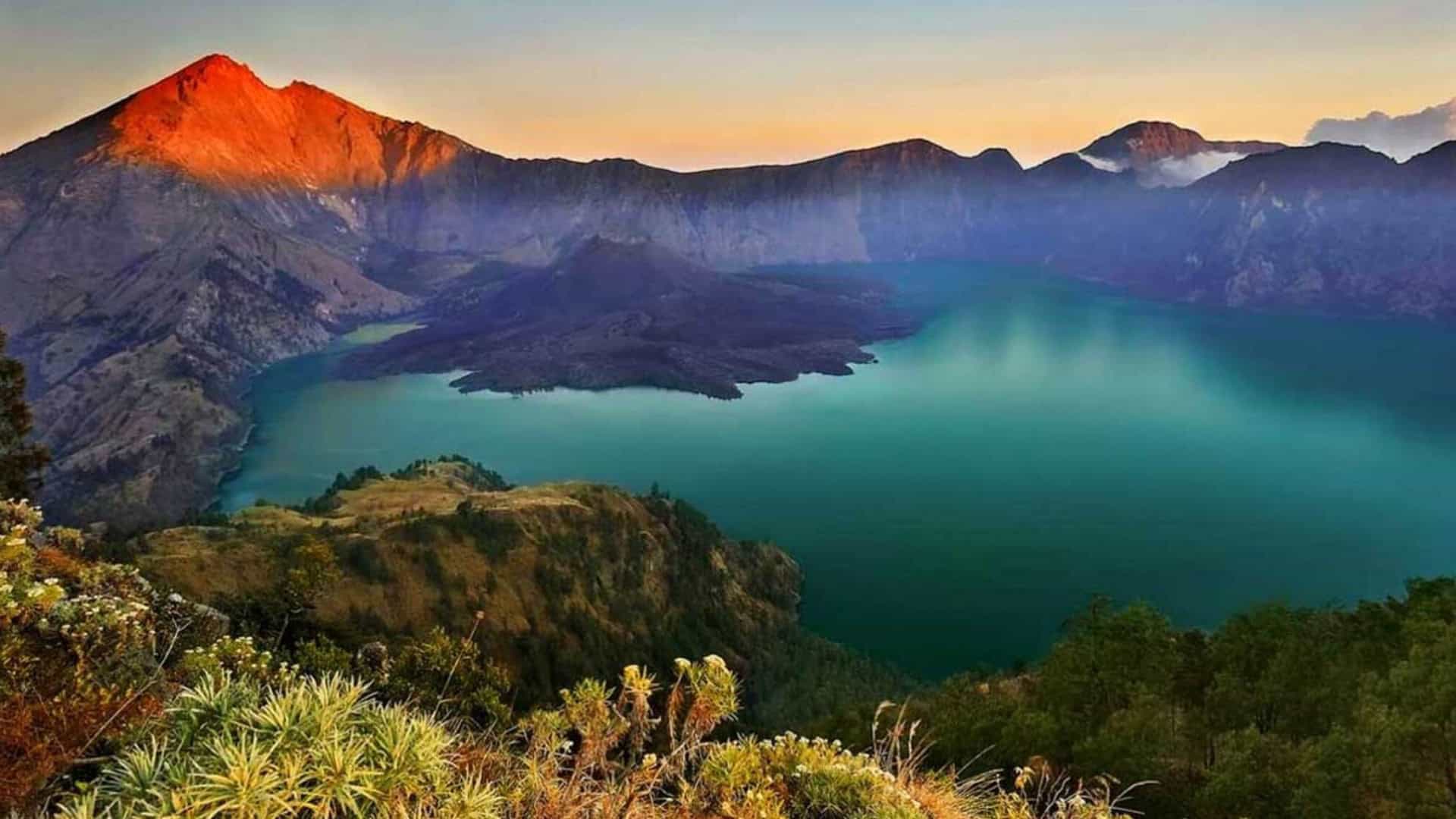 Parque-Nacional-do-Monte-Rinjani-1-1920x1080