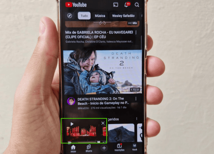Foto ilustrativa do recurso Picture-in-Picture no YouTube