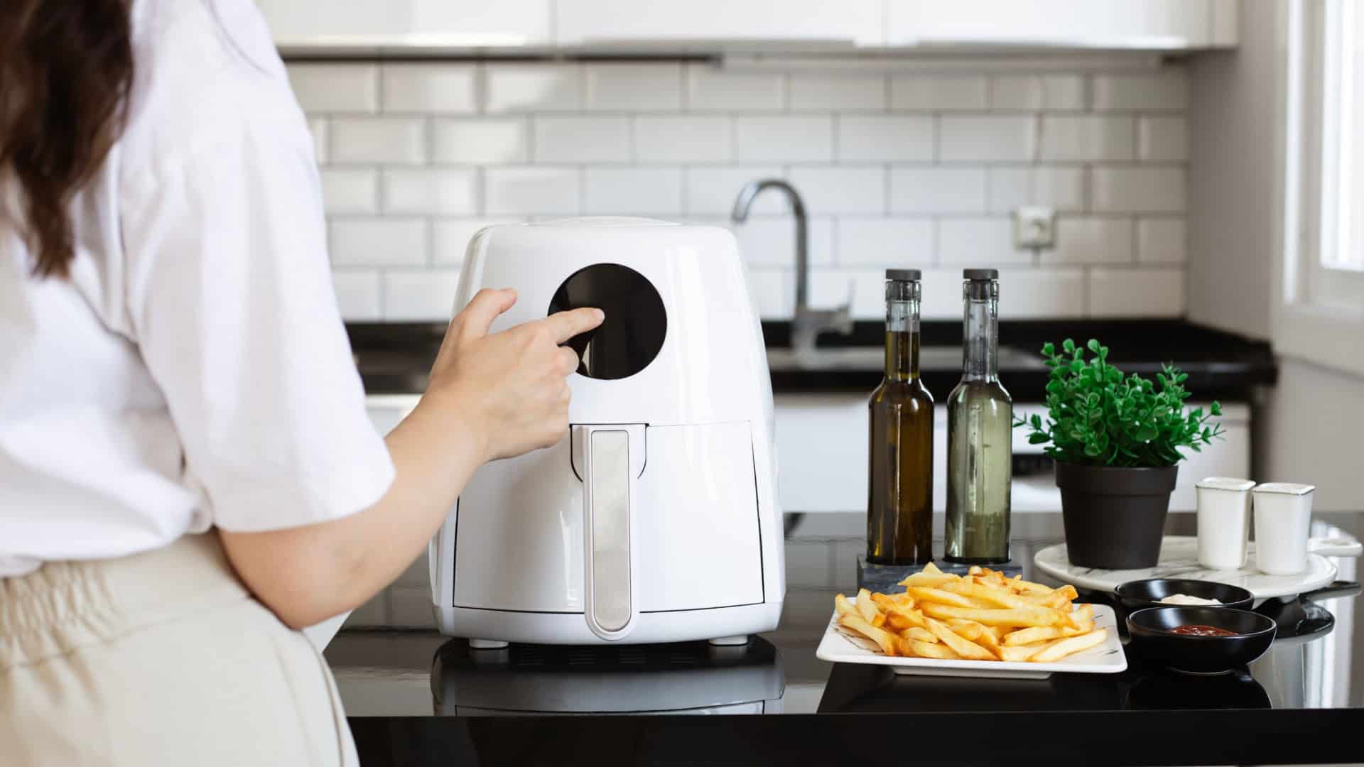 air-fryer-1920x1080