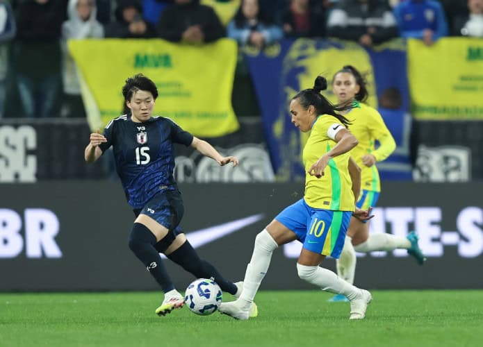 Seleção Brasileira Feminina jogou contra o Japão. Na imagem, Marta